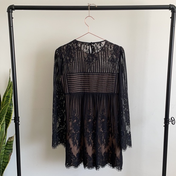 BCBG Maxazria Luann Lace Dress - Picture 3 of 6